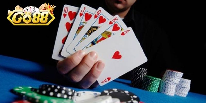 Cách đánh bài Phỏm online tại GO88 luôn thắng
